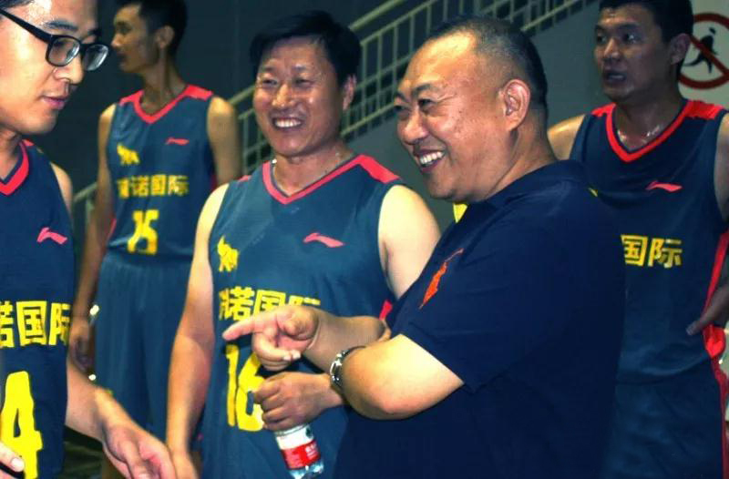 沃爾沃&濟(jì)南天業(yè)籃球友誼賽圓滿成功