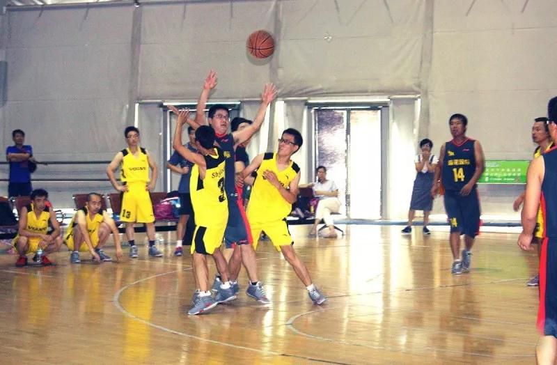 沃爾沃&濟(jì)南天業(yè)籃球友誼賽圓滿成功